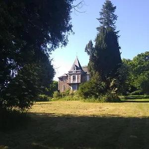 Les Du Chateau De Passille Holiday home Parigne