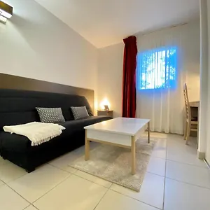  Appartement Superbe Studio Rénové Avec Piscine France