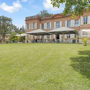 https://le-domaine-de-montjoie-bw-premier-collection.midi-pyreneeshotels.com
